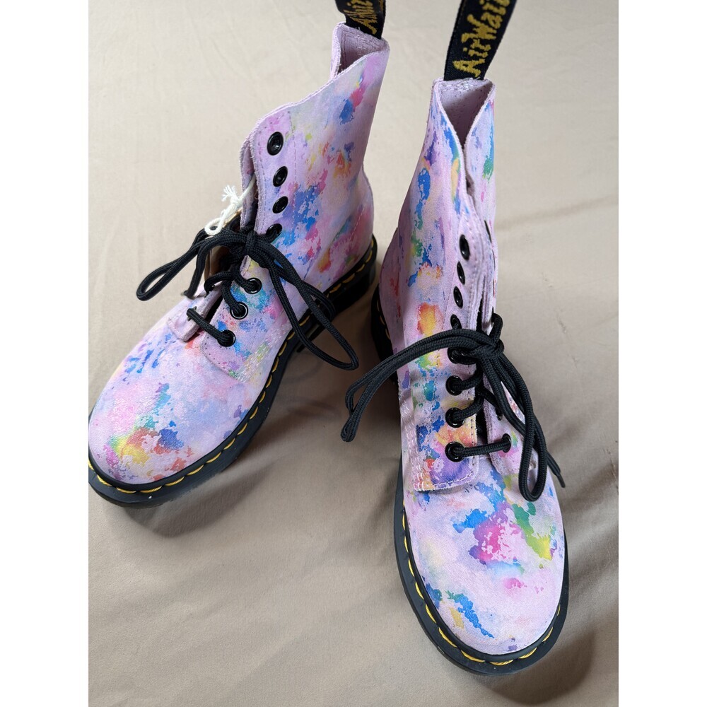 Dr. Martens 1460 Pascal Pink Floral 8-Eye Boots Women's Size 6 NWT - Picture 1 of 8